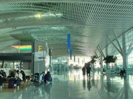 한국의 국제회의 산업 발전은 국제공항 확장과 비례한다.