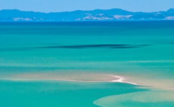 뉴질랜드, 형용할 수 없는 순수의 아름다움…’카와카와 베이’